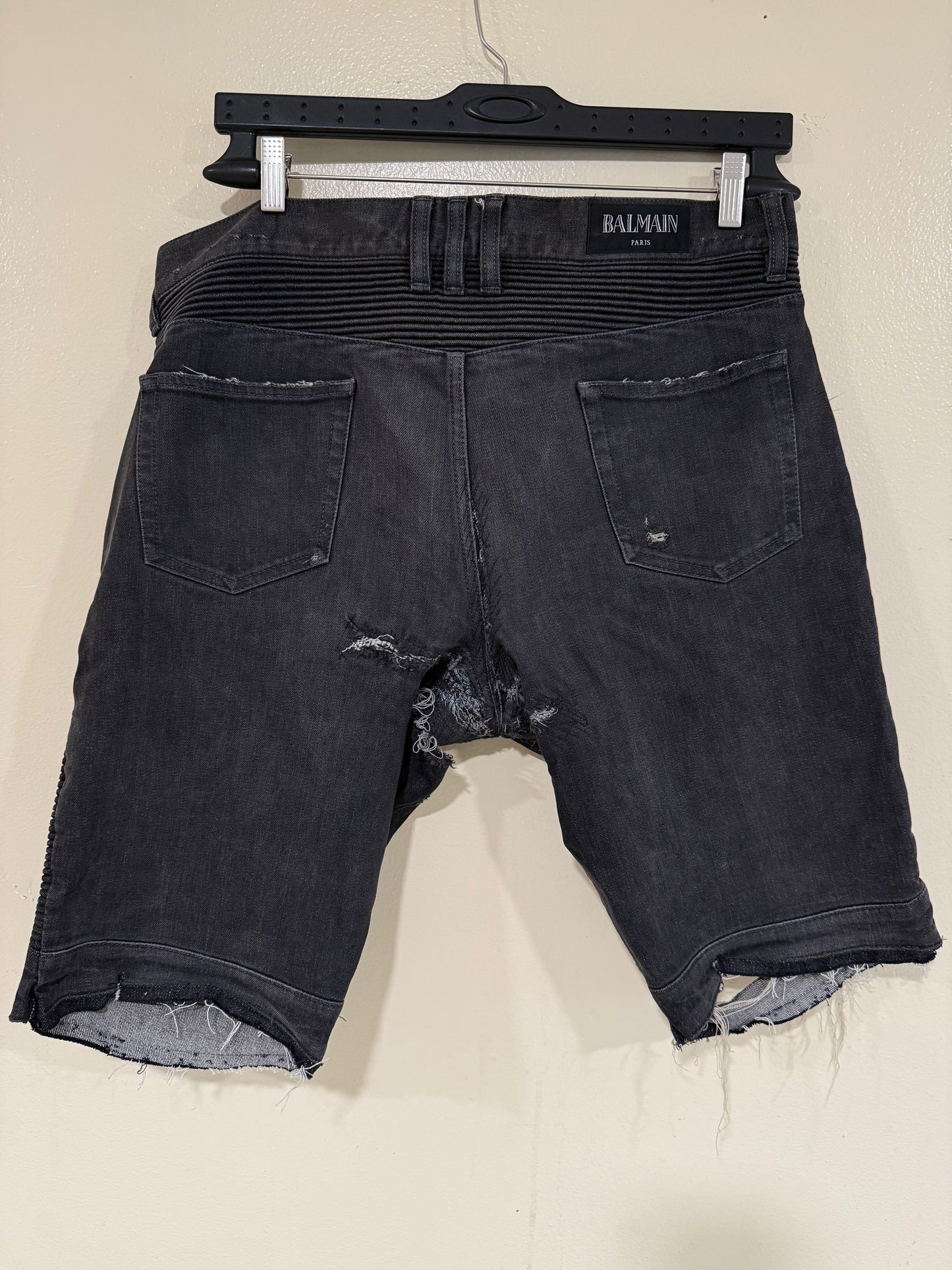 size 38 mens Balmain shorts